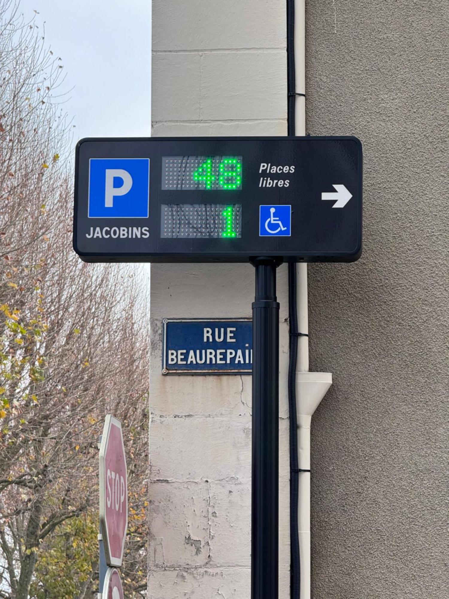 Le Laurencin Sens - Le Parisien - Coeur De Ville Екстериор снимка